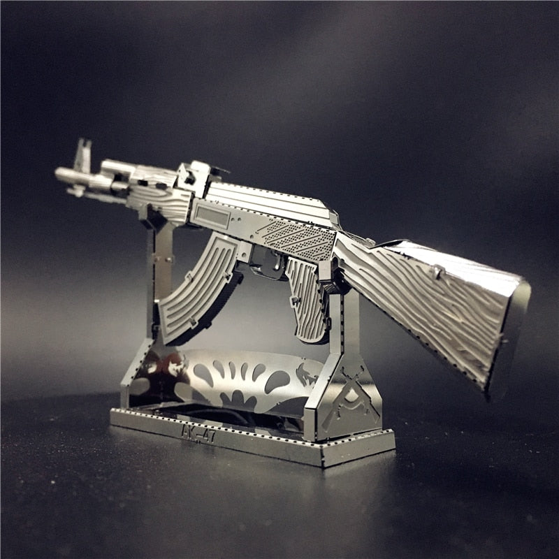 3D Metal Puzzle AK47 Beretta 92 Gun Weapon Building Model Kit DIY 3D Laser Cut Toy for adult