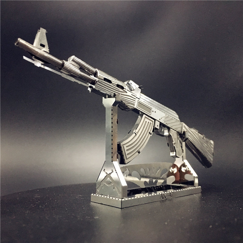 3D Metal Puzzle AK47 Beretta 92 Gun Weapon Building Model Kit DIY 3D Laser Cut Toy for adult